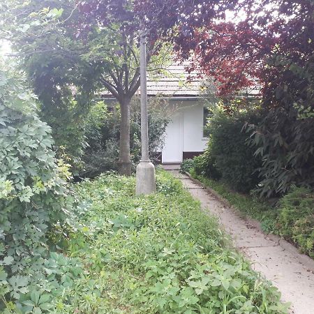 Ubytovanie - Sukromie V Meste Bratislava Esterno foto